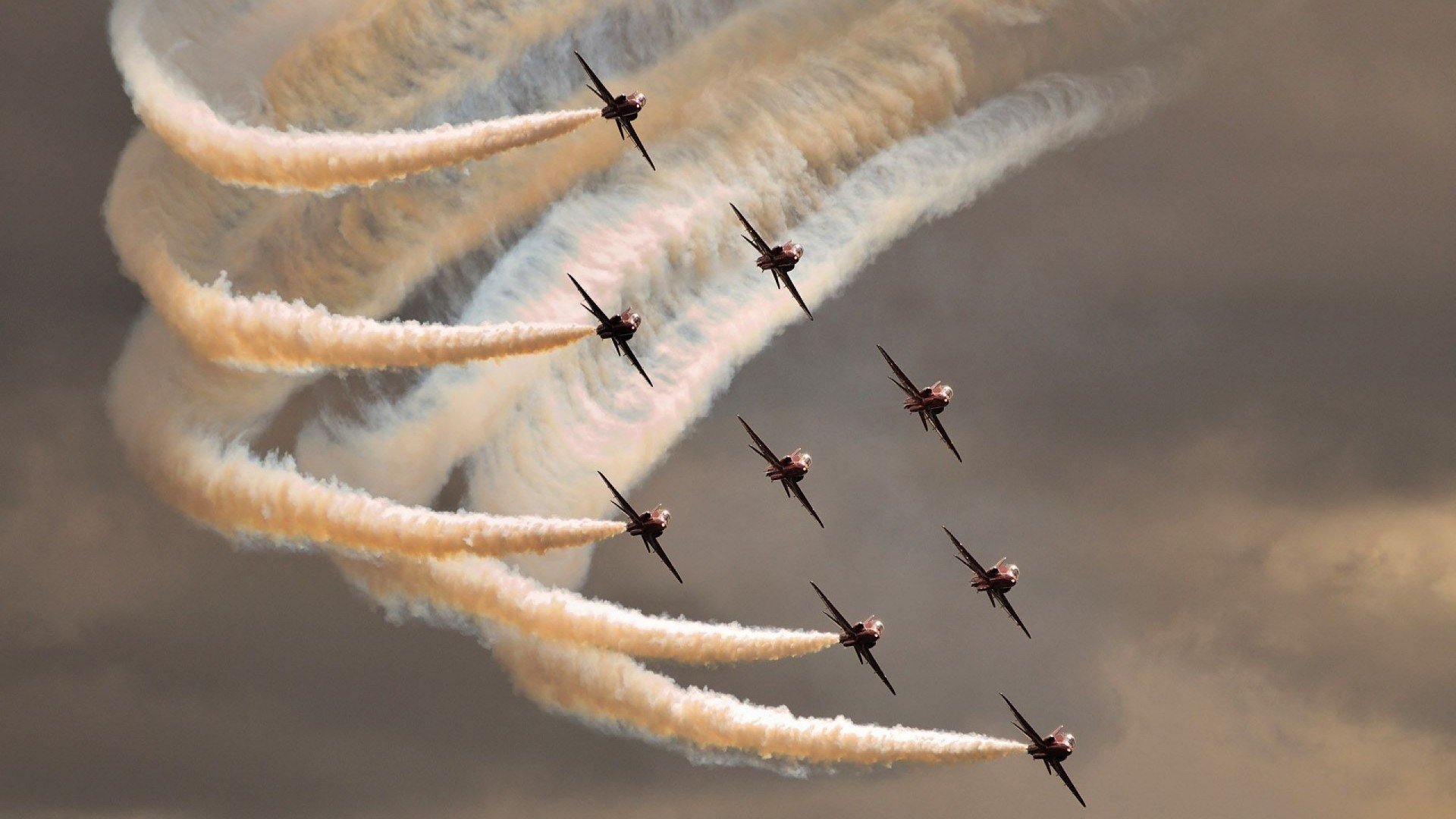 九游登录中心-核心球员带伤出战展现职业精神和为队而战的责任担当，核心球员英文